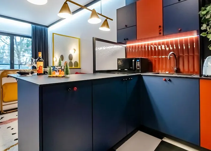 White Glove Grzegorzewska * Olštýn